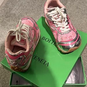 Bottega Veneta Sneakers in Pink and Silver